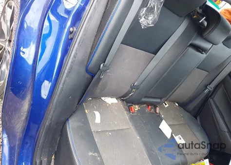 2018 Toyota Corolla Se z USA, uszkodzony, nr VIN 2T1BURHE0JC000489